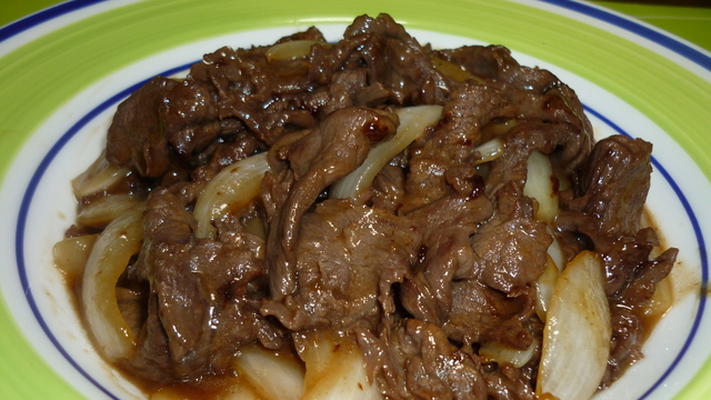 牛肉と玉ねぎの甘辛炒め レシピ 作り方 By まりみぃ クックパッド 簡単おいしいみんなのレシピが352万品