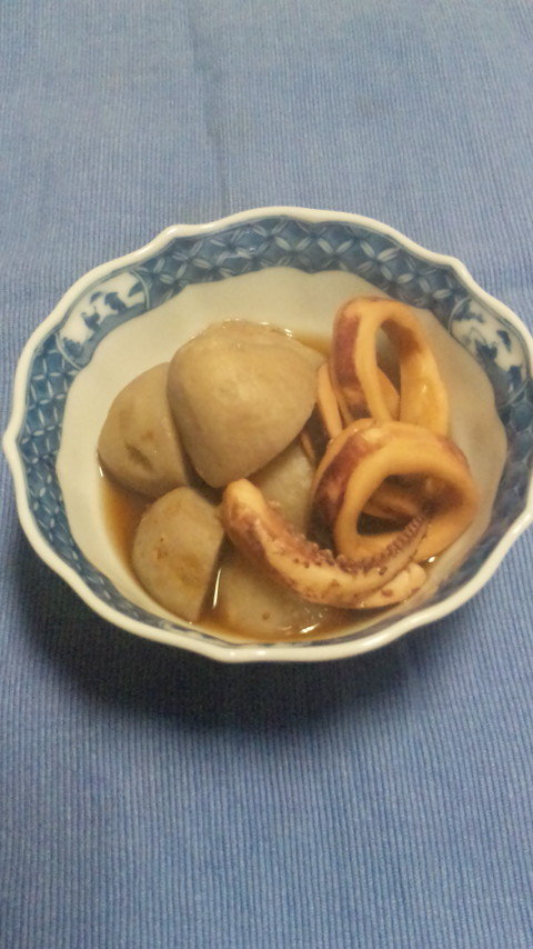 いかと里芋の煮物の画像