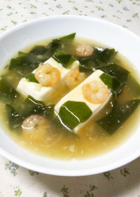 豆腐とエビの生姜スープ