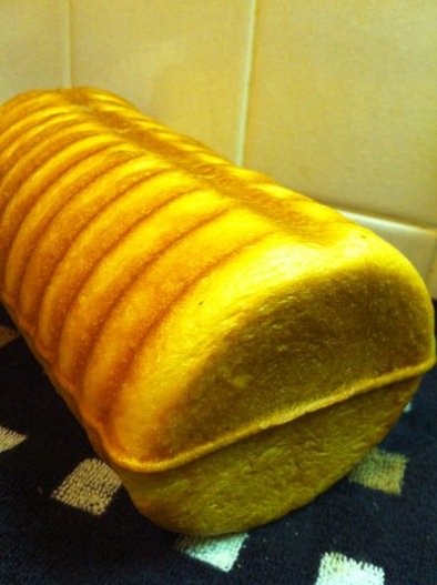 ミルク食パン（トヨ型）の写真