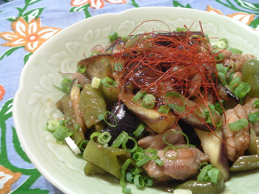 ノンオイルドレで☆鶏と野菜のホットサラダの画像