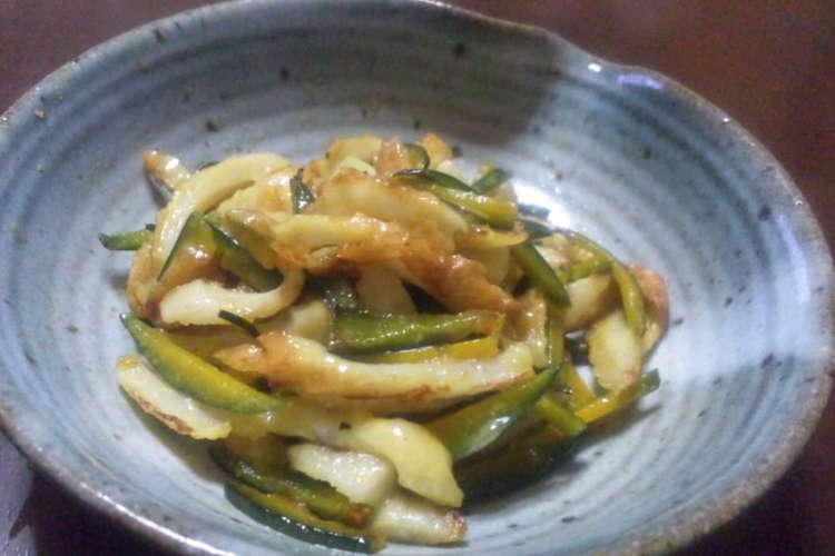 竹輪とカボチャ皮のマヨカレー炒め レシピ 作り方 By あみ風ママ クックパッド 簡単おいしいみんなのレシピが352万品
