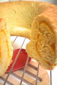 カボチャのうず巻きパン