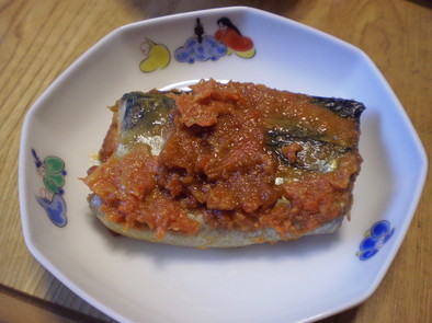 にんじん入り♢鯖の味噌煮の写真