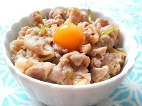 再現!伝説のすた丼