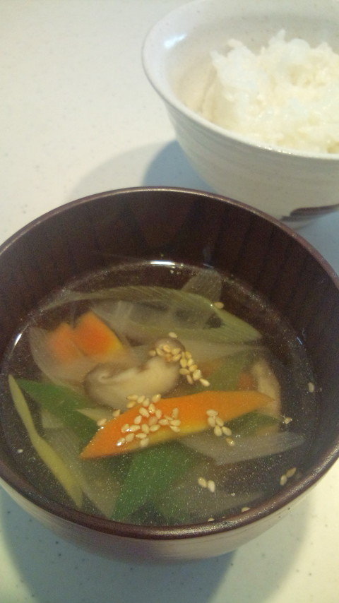 心と体温まる、和風野菜スープの画像