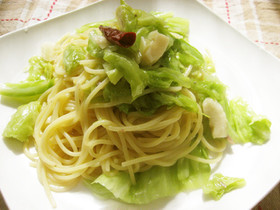アンチョビとキャベツの塩パスタ