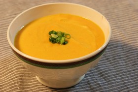 ニンジンと豆腐の*もったり味噌ポタージュ