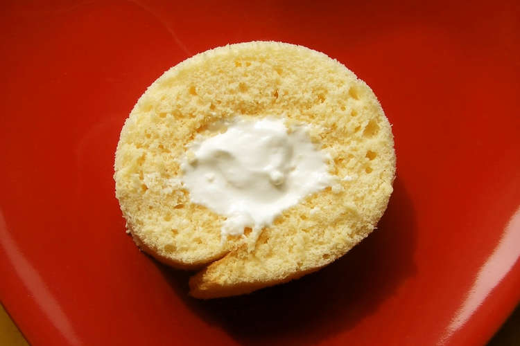 ふわふわ 米粉のロールケーキ レシピ 作り方 By ゆら クックパッド 簡単おいしいみんなのレシピが371万品