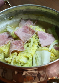 白菜のベーコン炊き