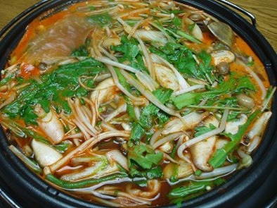 韓国料理　海鮮鍋の写真
