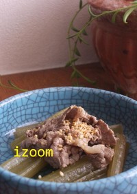 関西風の薄味！牛肉とふきの炊いたん