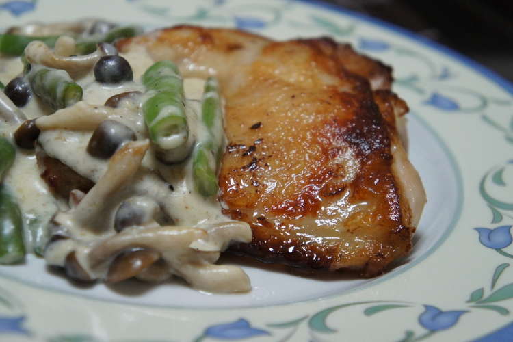 鶏もも肉のソテー ゆずクリームソース レシピ 作り方 By ともきんともきん クックパッド 簡単おいしいみんなのレシピが354万品