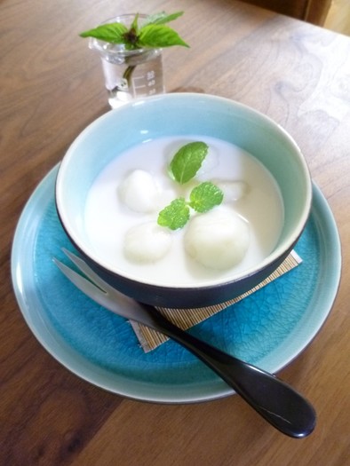 緑豆団子のチェー　生姜ココナッツミルクの写真