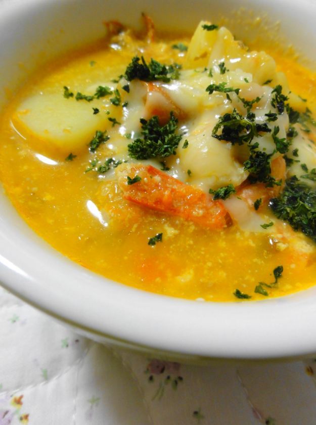 ボリビアの海老と卵のスープの画像