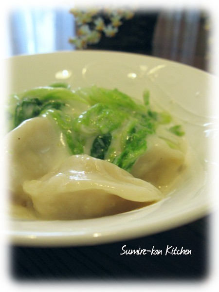 水餃子と白菜の中華クリーム煮の画像