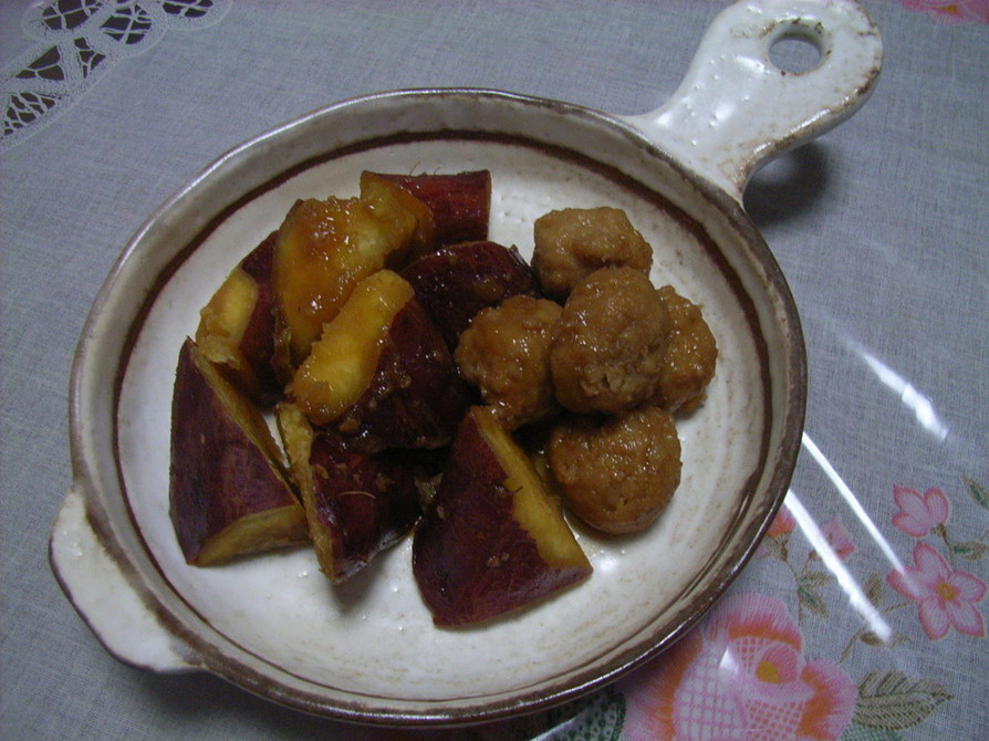 さつま芋と鶏団子の煮物の画像