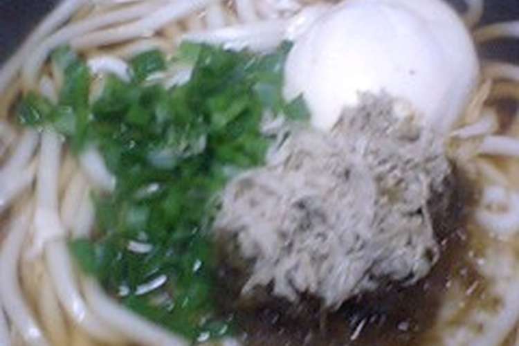 節約５０円お昼ご飯 卵ととろろのおうどん レシピ 作り方 By Sayoriina クックパッド 簡単おいしいみんなのレシピが354万品