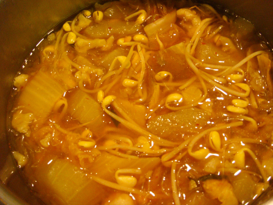 コンソメキムチ野菜春雨スープの画像