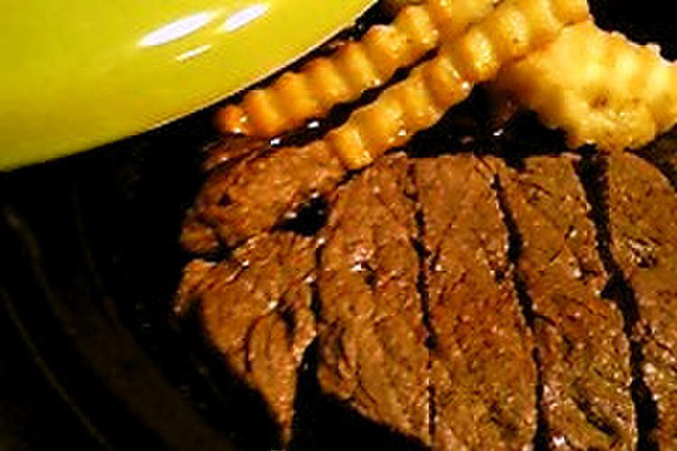タジン鍋でステーキ レシピ 作り方 By Cots クックパッド 簡単おいしいみんなのレシピが354万品