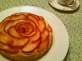 ✿真っ赤なお花のりんごケーキ✿