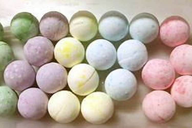 シュワッと美味しい ラムネ菓子 レシピ 作り方 By キイロイオニギリ クックパッド 簡単おいしいみんなのレシピが377万品