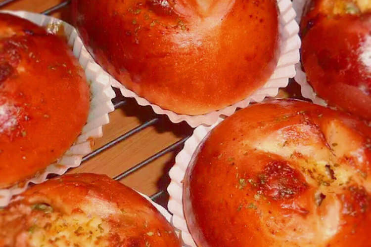 簡単hb生地で コースベーコンチーズパン レシピ 作り方 By Mahalo Deri クックパッド 簡単おいしいみんなのレシピが360万品