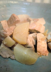 梅酒を使った豚肉と大根と卵の煮込み