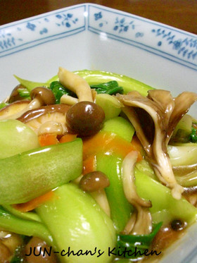 チンゲン菜ときのこのオイスターソース