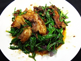 四川人の心の味!おかず最高峰、回鍋肉!!