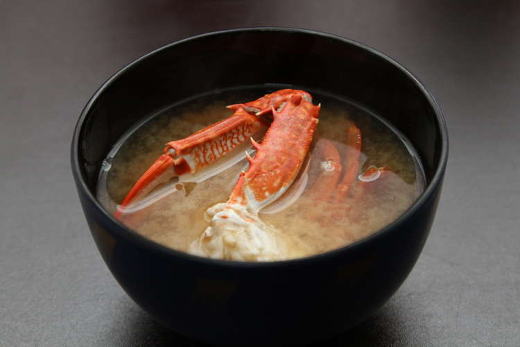 渡り蟹のお味噌汁 レシピ 作り方 By みよまー クックパッド 簡単おいしいみんなのレシピが378万品
