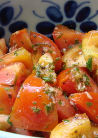タバスコピリリ de トマトの温サラダ