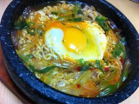 石焼き辛ラーメン