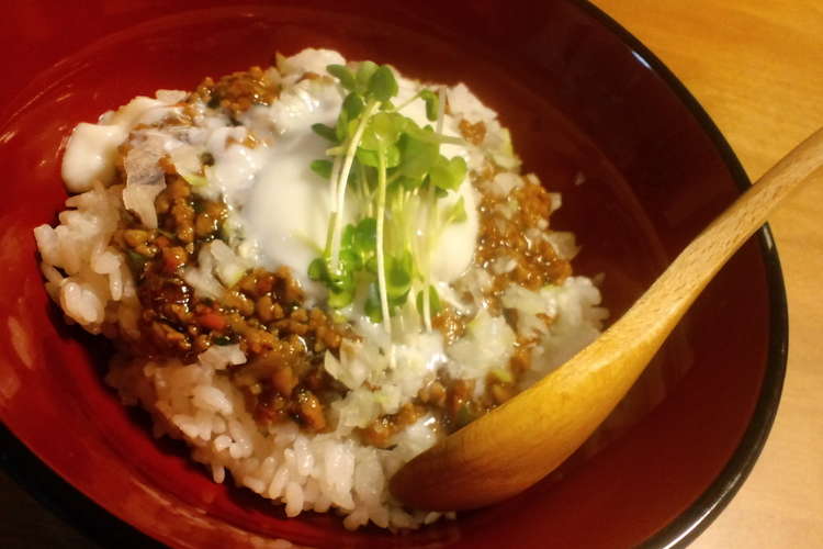 子供大好き 温玉のせこってりひき肉丼 レシピ 作り方 By ハットユットママ クックパッド 簡単おいしいみんなのレシピが363万品