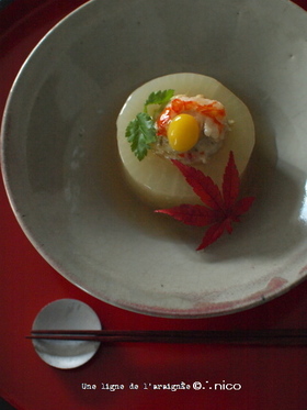 大根の海老つくね詰め煮。