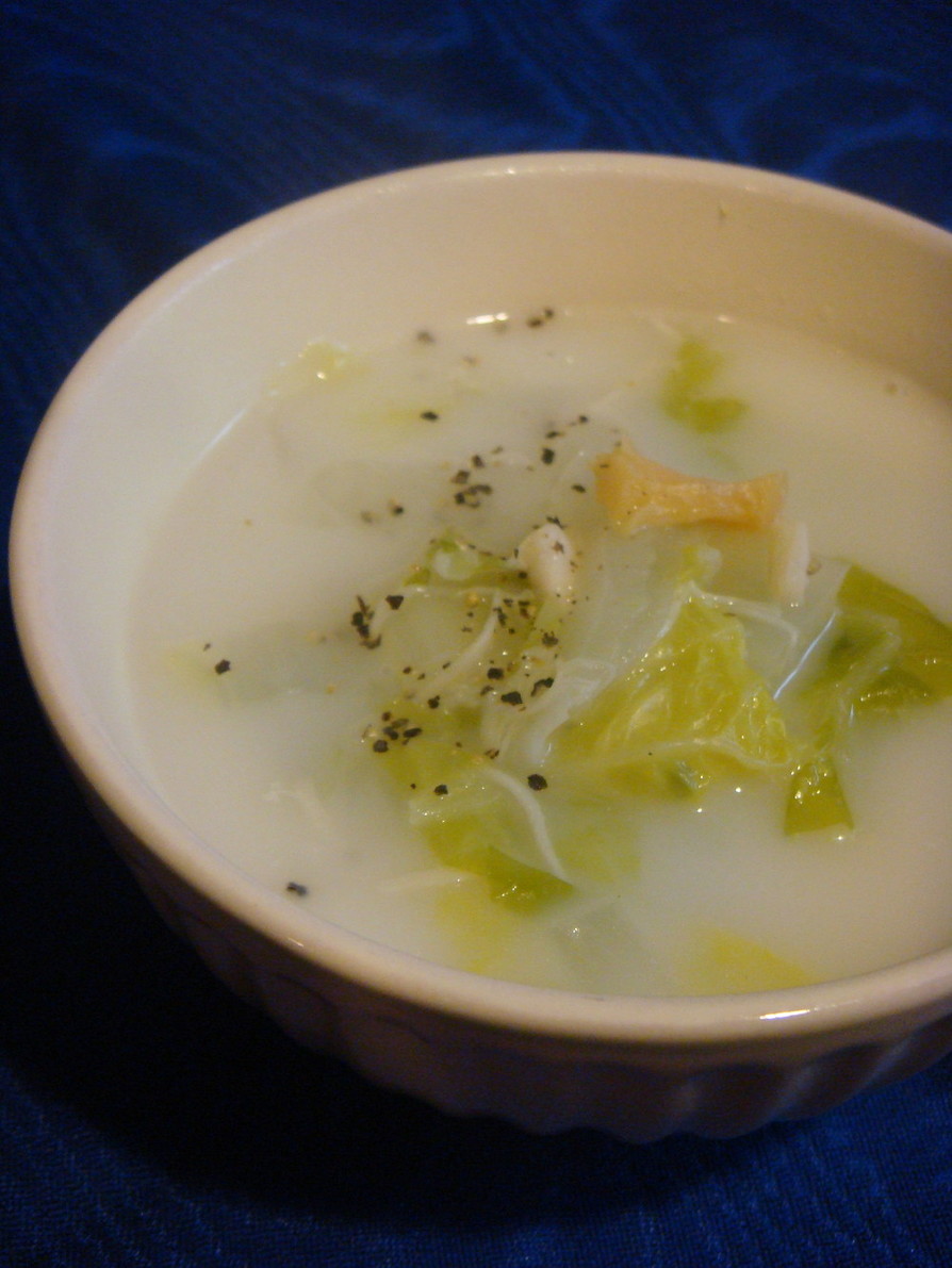 白菜と帆立のミルクスープの画像
