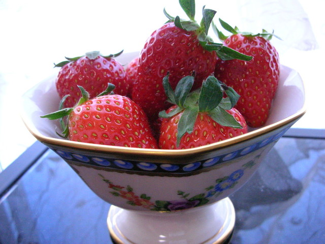 イチゴとか レタスとかの洗い方 レシピ 作り方 By Shiro猫 クックパッド 簡単おいしいみんなのレシピが349万品