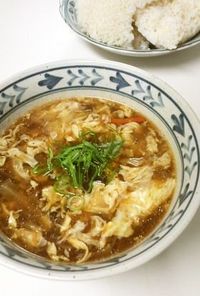 スタミナ満点☆焼肉のたれピリ辛卵スープ☆