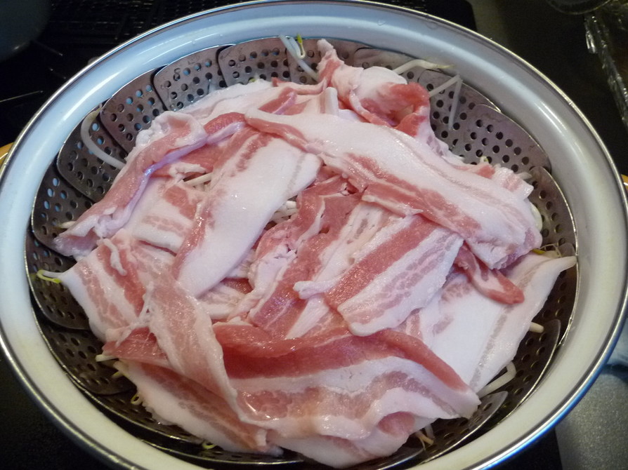 １０分で☆一番おいしいもやしと豚バラ蒸しの画像