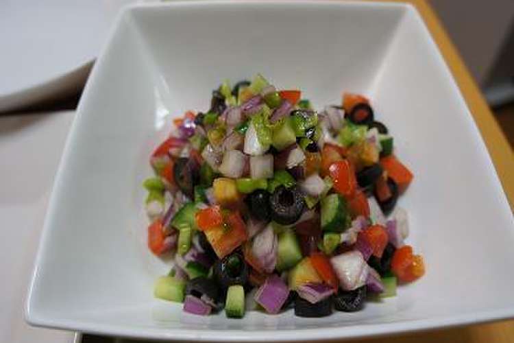 チョバンサラダ 羊飼いのサラダ レシピ 作り方 By ひろけん1 クックパッド 簡単おいしいみんなのレシピが356万品