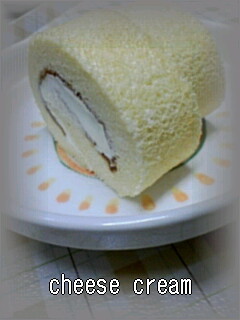 口どけ最高！チーズクリームロールケーキの画像