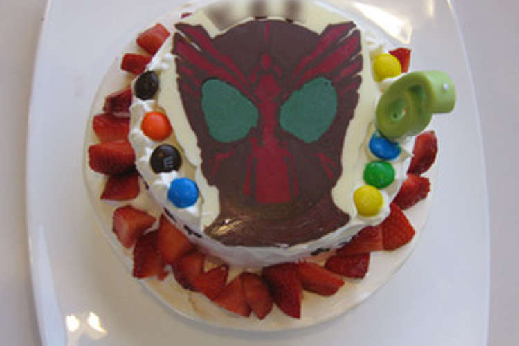 仮面ライダーオーズのキャラチョコケーキ レシピ 作り方 By Coeri クックパッド