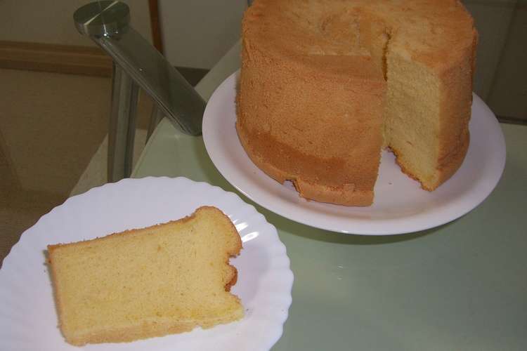 絶品 誰からも絶賛されるシフォンケーキ レシピ 作り方 By きょこすけ クックパッド