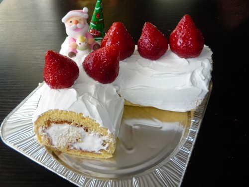 クリスマスホワイトイチゴケーキの画像