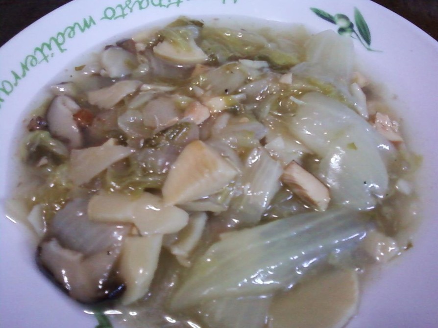 白菜の外葉でトロトロ八宝菜風スープの画像