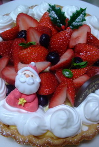 苺タルトのクリスマスケーキ
