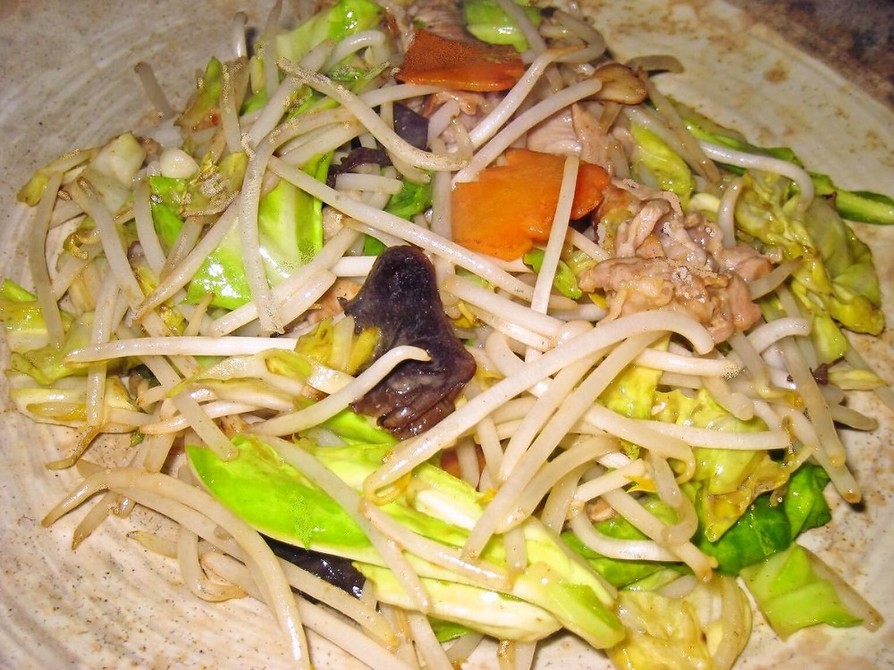 中華料理の定番！肉野菜炒めの画像