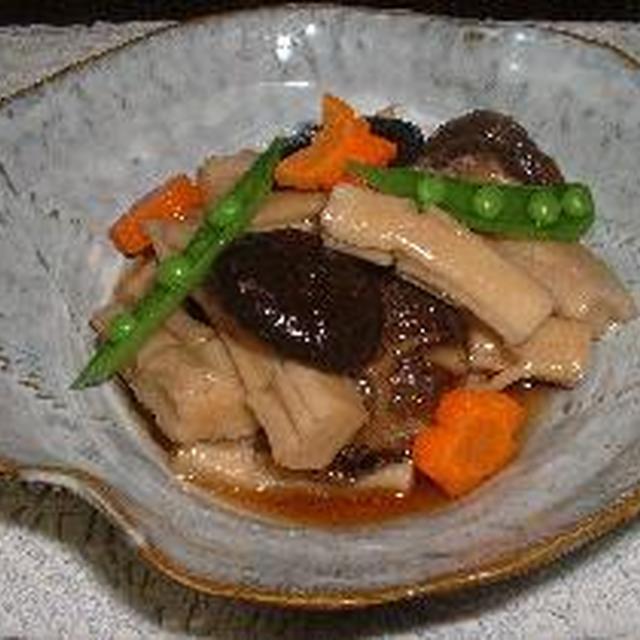 角麩と干ししいたけの煮物 レシピ 作り方 By ゆったん クックパッド 簡単おいしいみんなのレシピが352万品