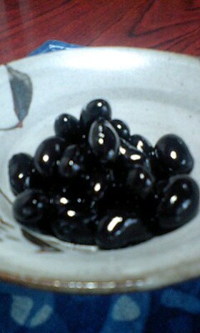 おせちに♪簡単!黒豆の煮方レシピ★母の味