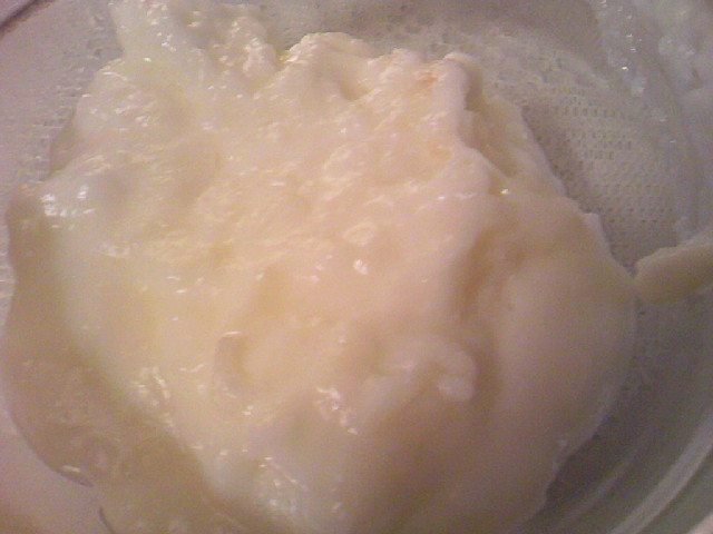 簡単：卵白で作るカスタードクリームの画像